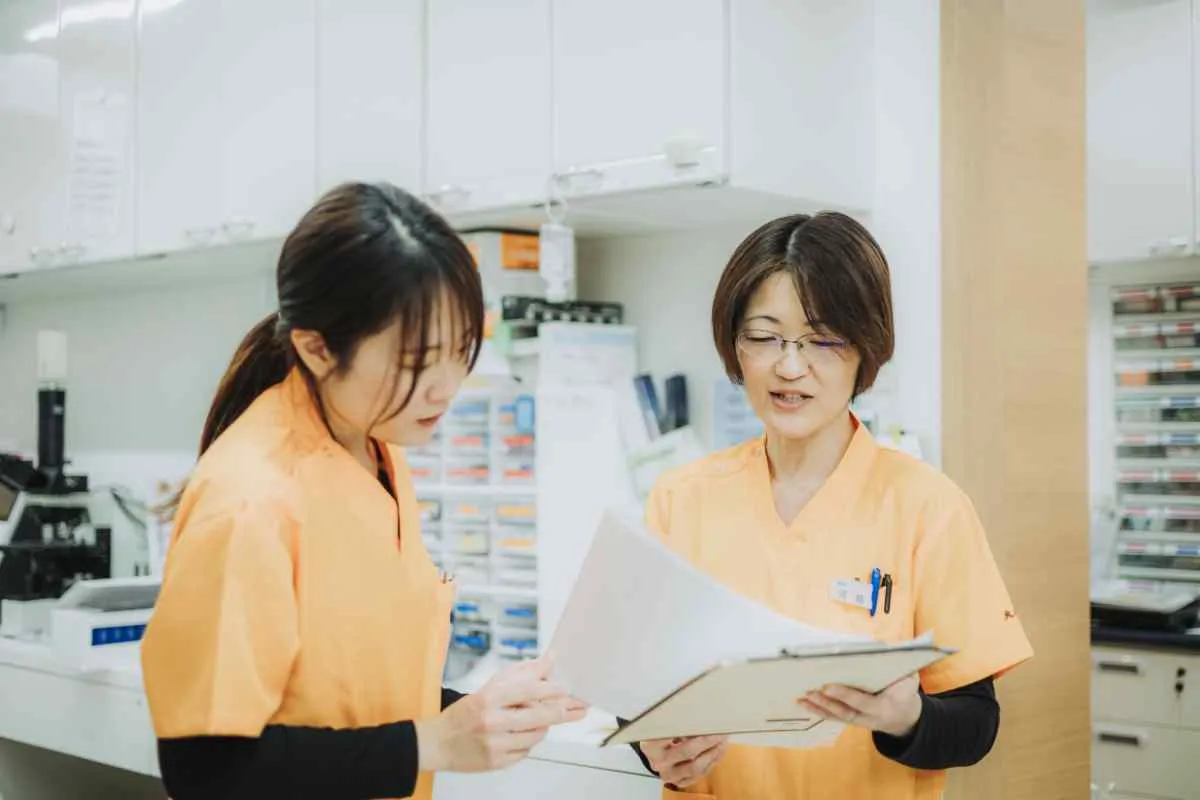 一つのチームとして働くスタッフ